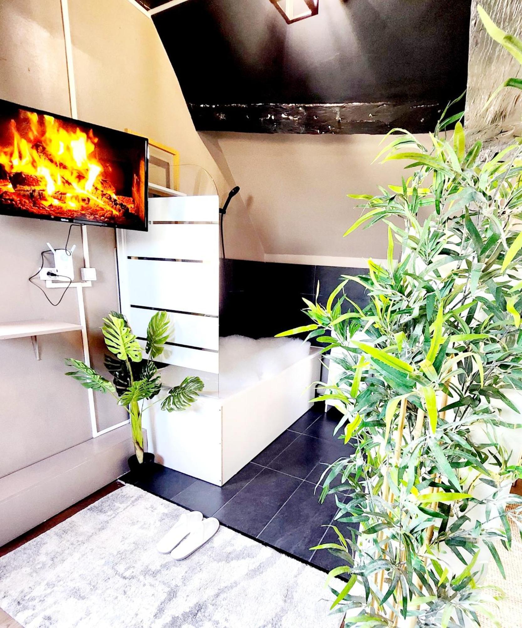 Maison Disney - 2 Suites Premium - A 10 Minutes Du Parc Disneyland Conde-Sainte-Libiaire Exterior photo
