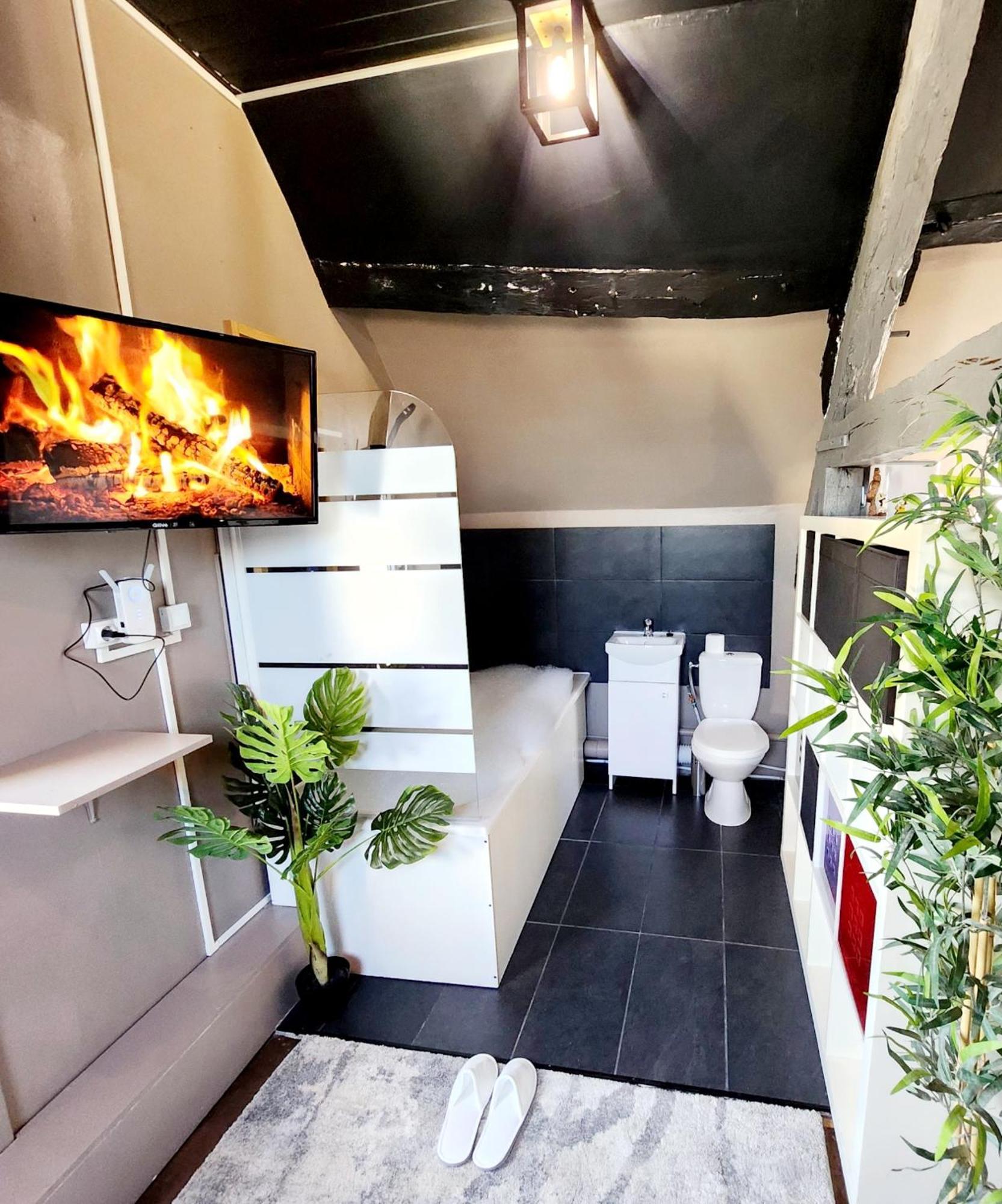 Maison Disney - 2 Suites Premium - A 10 Minutes Du Parc Disneyland Conde-Sainte-Libiaire Exterior photo